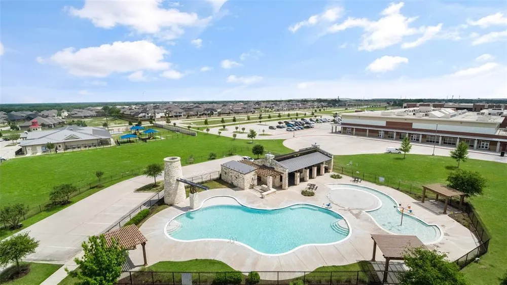 1717 Katelynn Ln, Anna, TX 75409