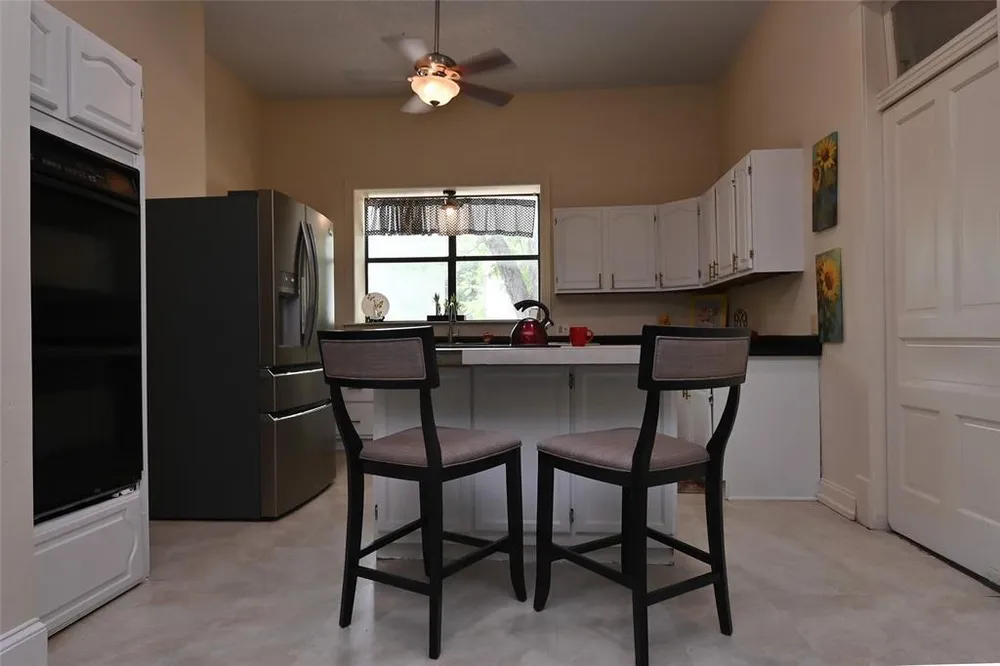 1220 N 18th St, Waco, TX 76707