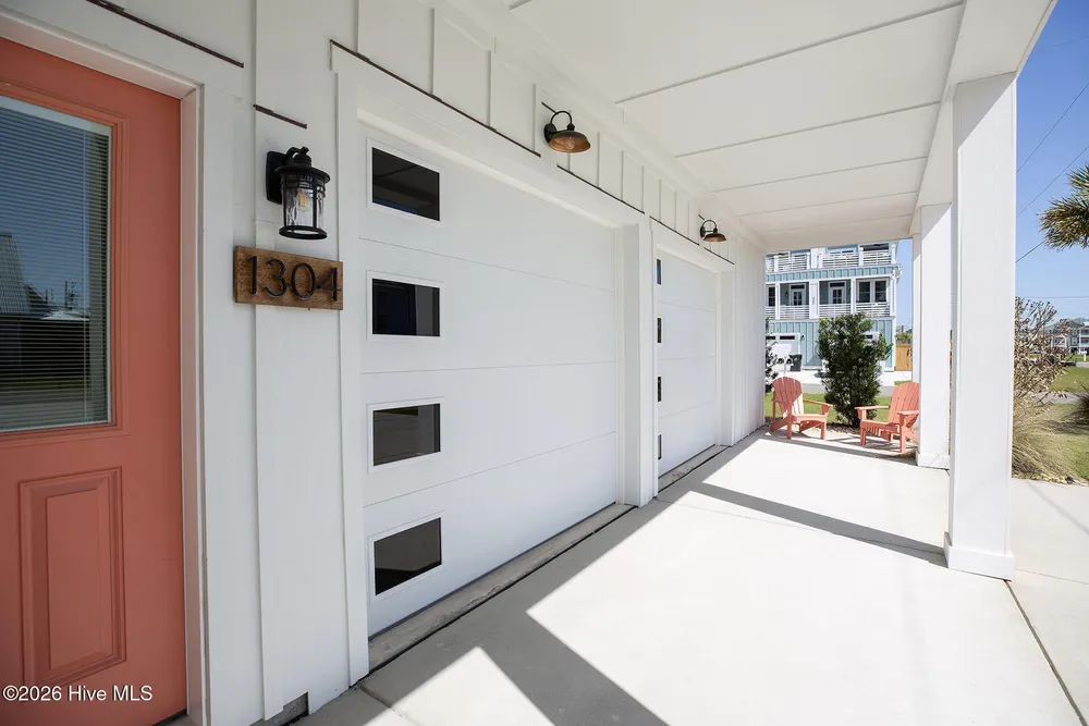 1304 Bonito Ln, Carolina Beach, NC 28428