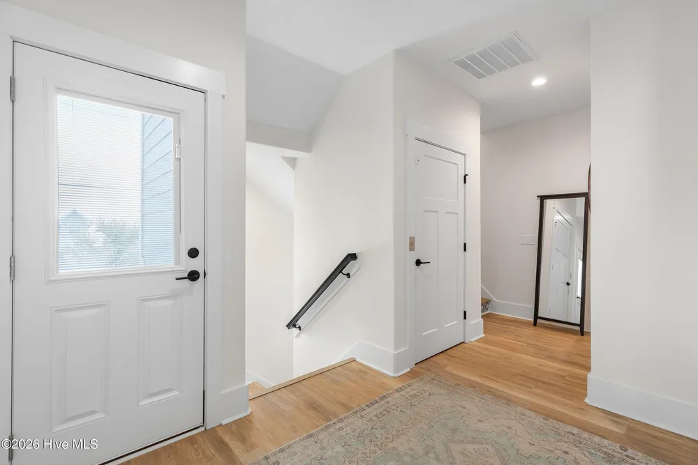 1304 Bonito Ln, Carolina Beach, NC 28428