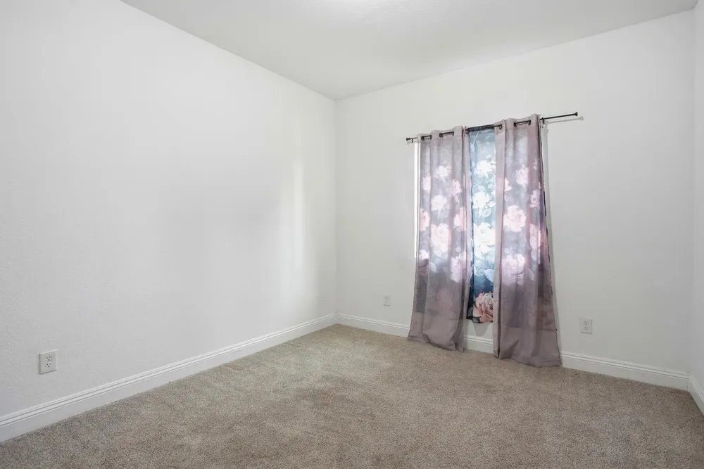 5680 Power Inn Rd, Sacramento, CA 95824