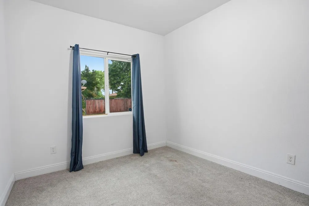 5680 Power Inn Rd, Sacramento, CA 95824