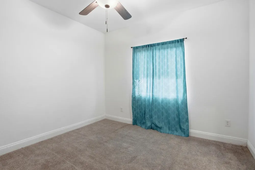 5680 Power Inn Rd, Sacramento, CA 95824