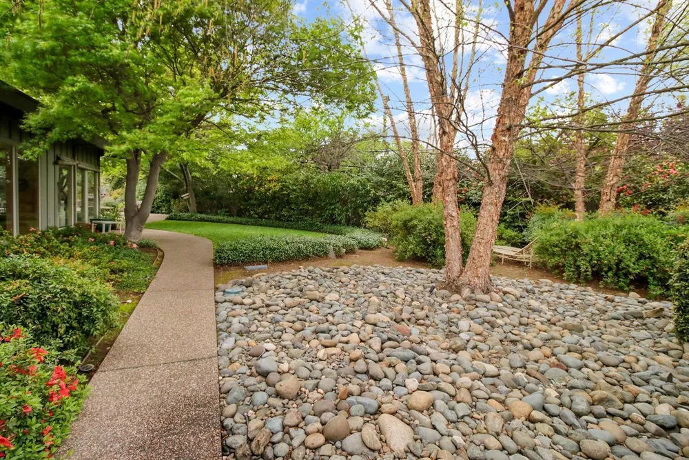 522 Sydling Ct, Sacramento, CA 95864