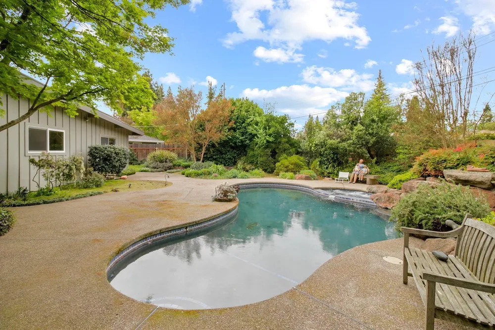 522 Sydling Ct, Sacramento, CA 95864