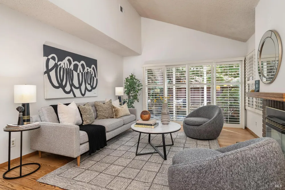 4 California Condor Way, Novato, CA 94949