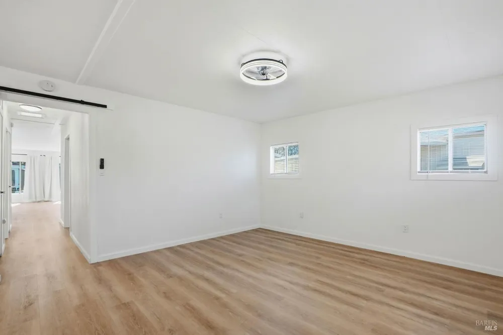 59 Colonial Park Dr, Santa Rosa, CA 95403-1140