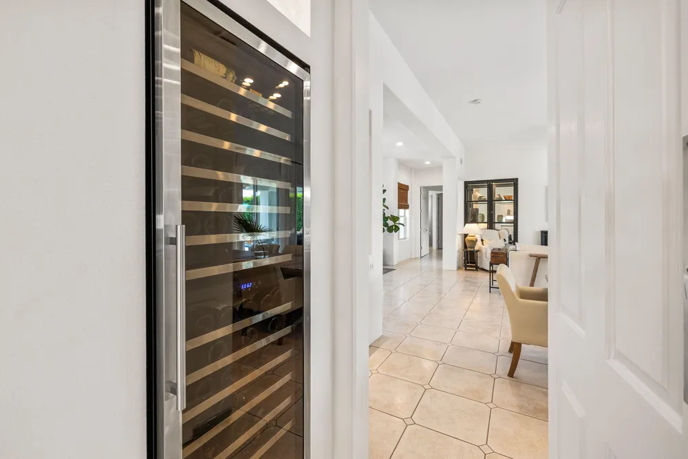 85 Appian Way, Palm Desert, CA 92211