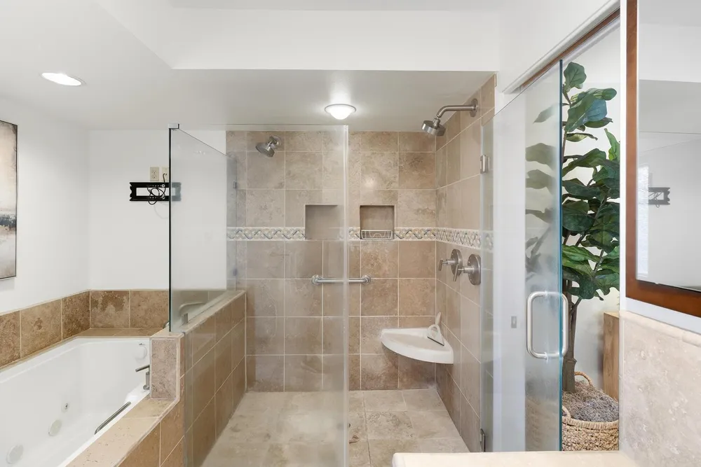87 Breckenwood Way, Sacramento, CA 95864