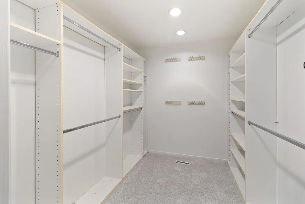 87 Breckenwood Way, Sacramento, CA 95864