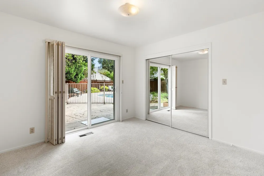 87 Breckenwood Way, Sacramento, CA 95864