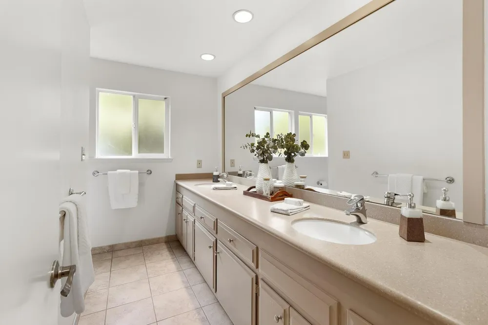 87 Breckenwood Way, Sacramento, CA 95864