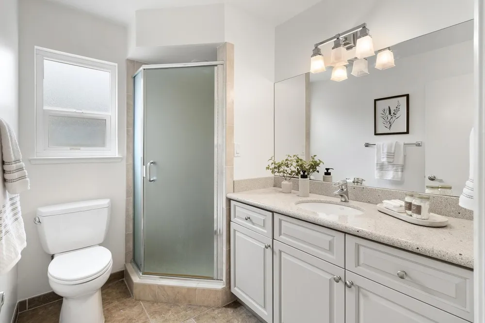 87 Breckenwood Way, Sacramento, CA 95864