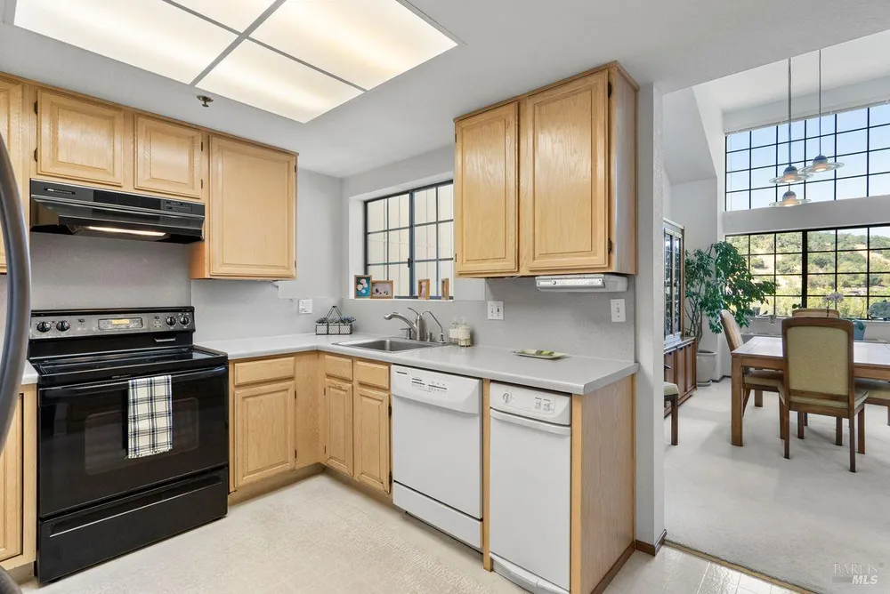 186 RED HAWK RD, Novato, CA 94949