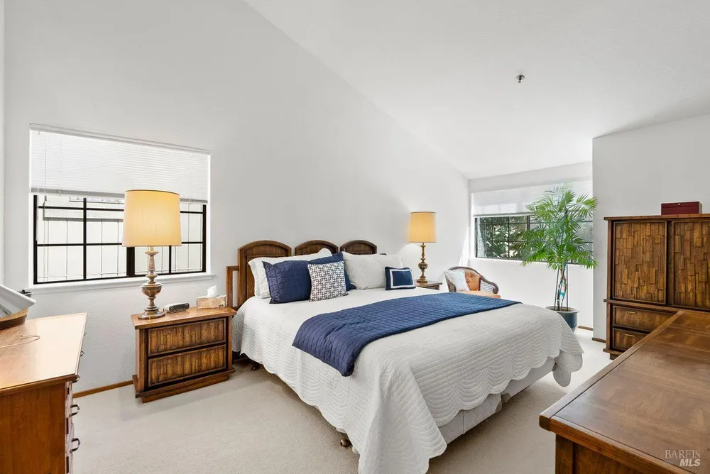 186 RED HAWK RD, Novato, CA 94949