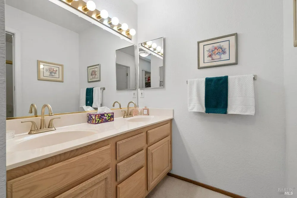 186 RED HAWK RD, Novato, CA 94949