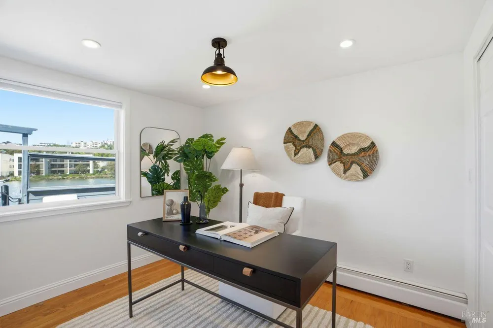 21 Boardwalk One, Larkspur, CA 94939