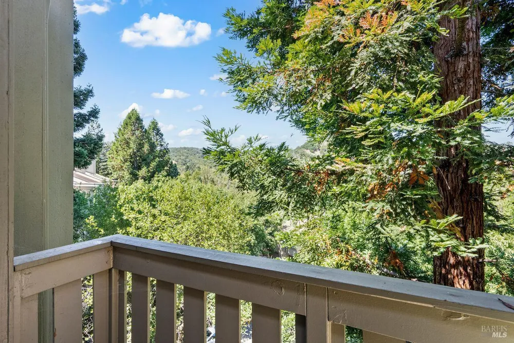 186 RED HAWK RD, Novato, CA 94949