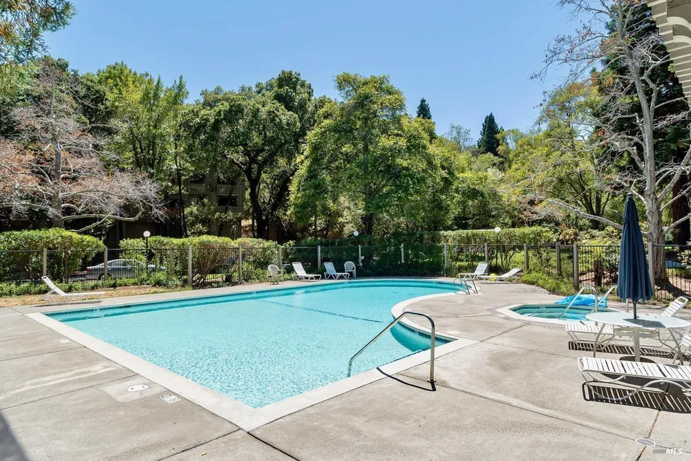 186 RED HAWK RD, Novato, CA 94949