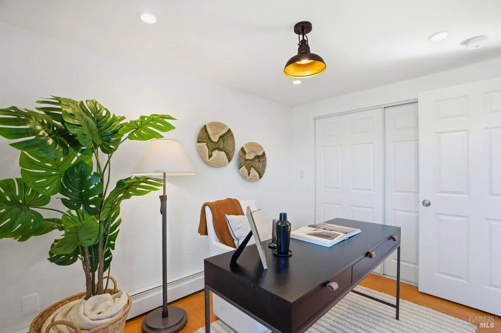 21 Boardwalk One, Larkspur, CA 94939