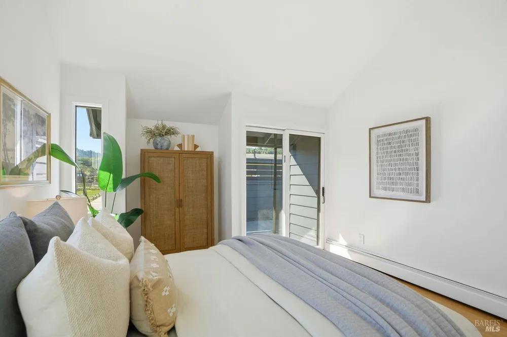21 Boardwalk One, Larkspur, CA 94939
