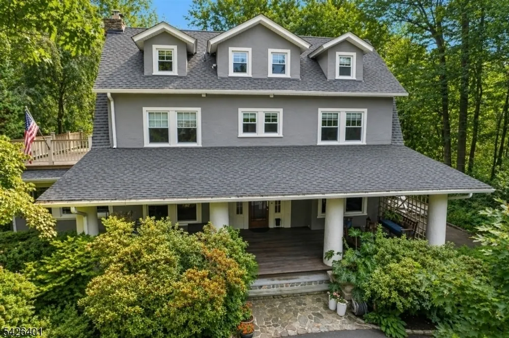 430 Morris Ave, Mountain Lakes, NJ 07046