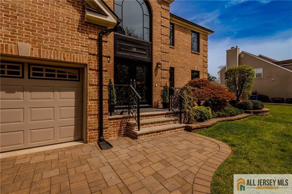 16 South St, Old Bridge, NJ 08857