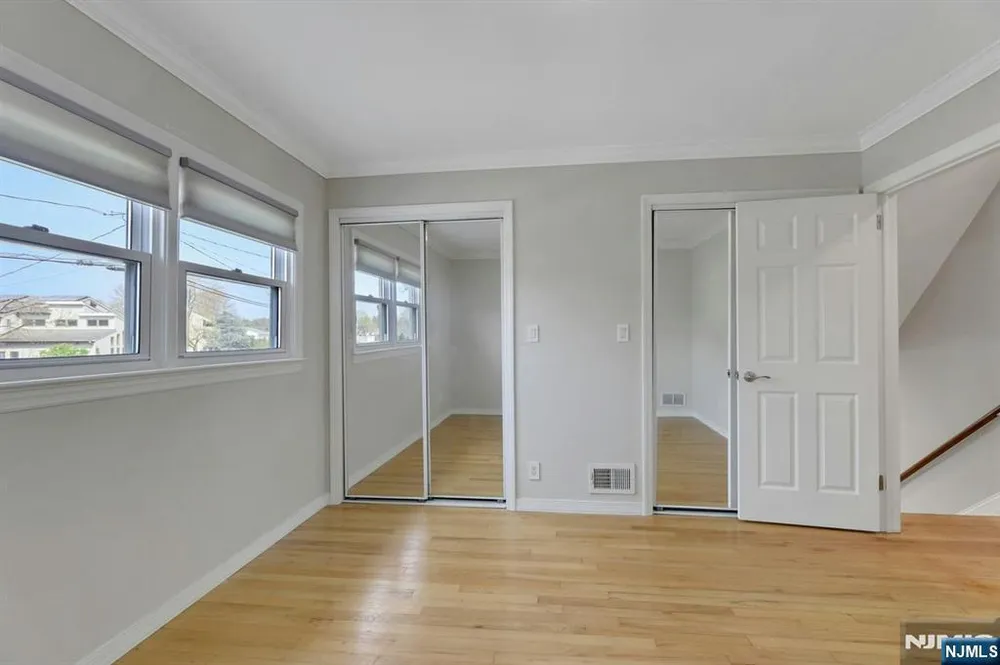 9-09 Elaine Terrace, Fair Lawn, NJ 07410