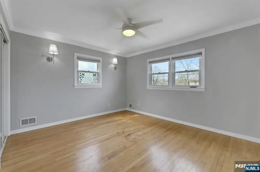 9-09 Elaine Terrace, Fair Lawn, NJ 07410