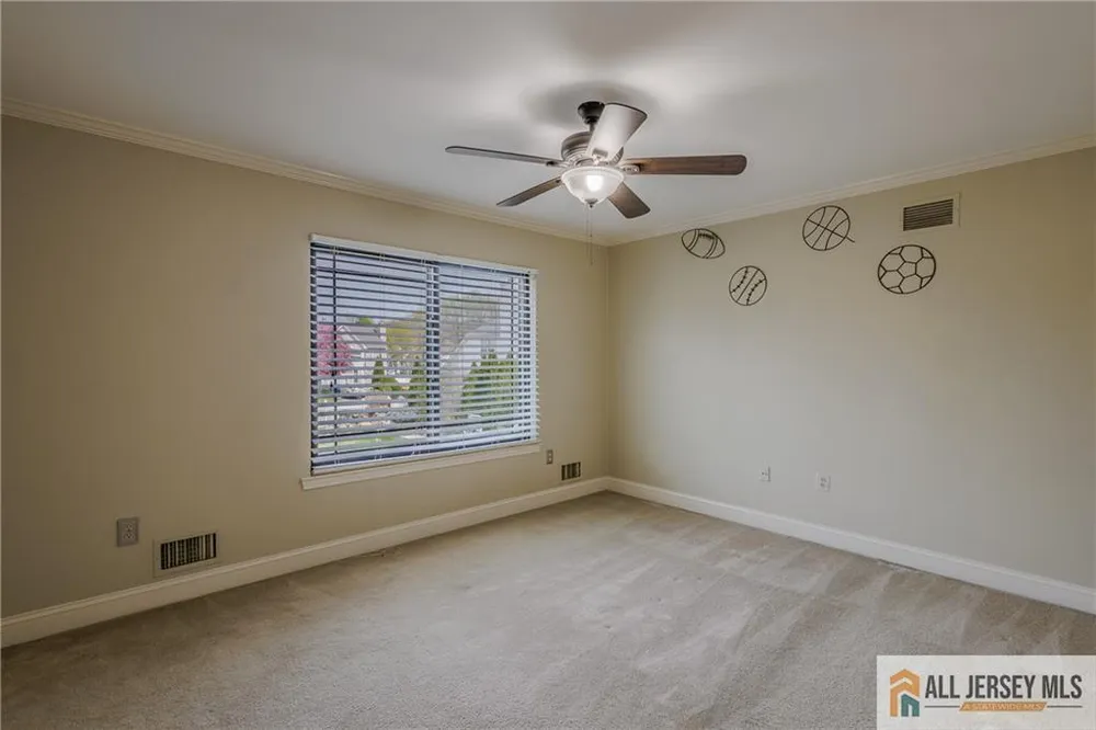 16 South St, Old Bridge, NJ 08857