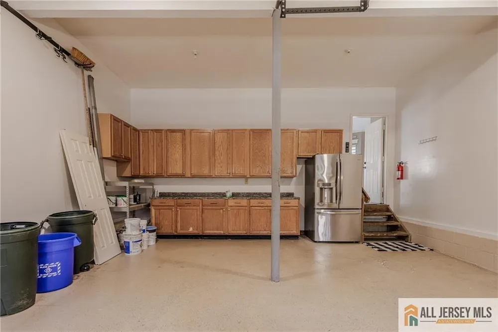 16 South St, Old Bridge, NJ 08857