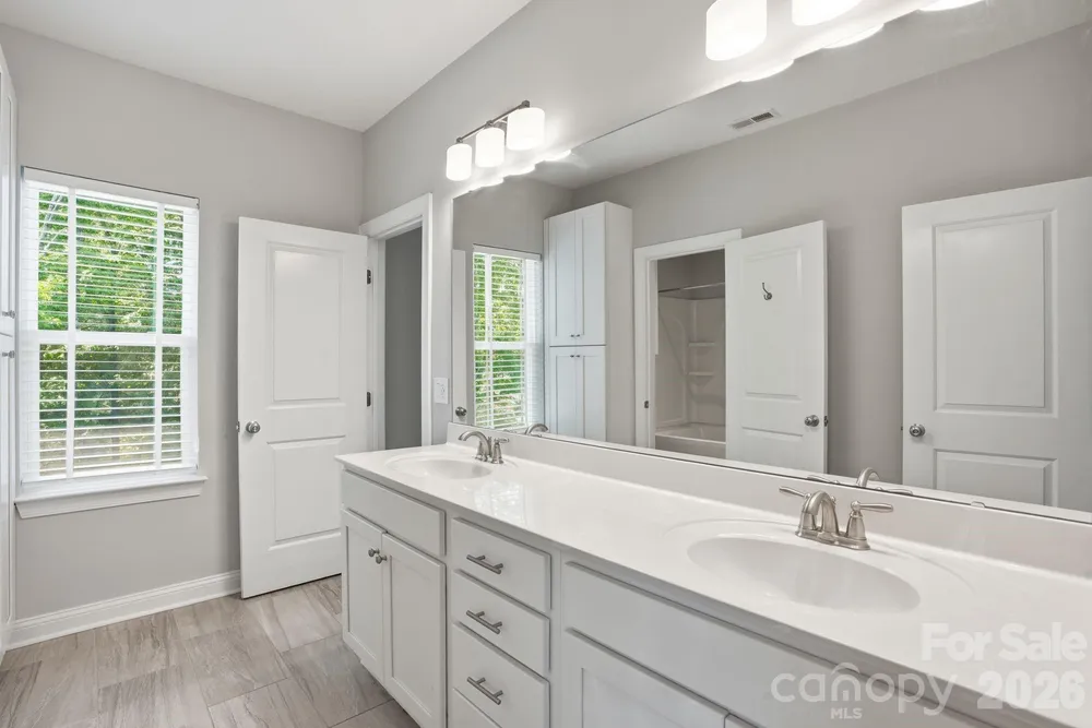7203 Bellera Ct, Charlotte, NC 28277