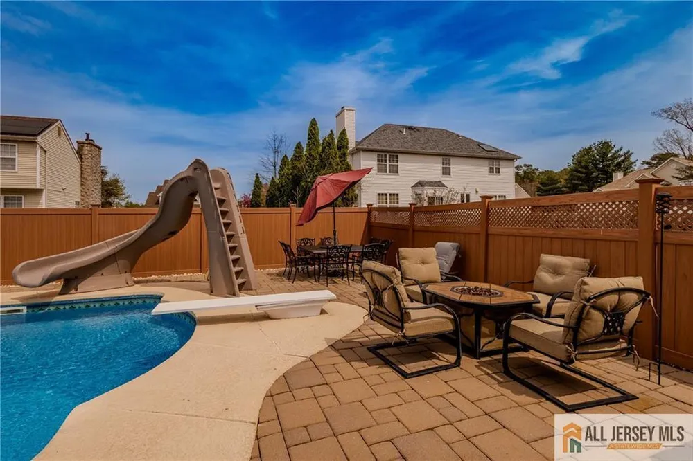 16 South St, Old Bridge, NJ 08857
