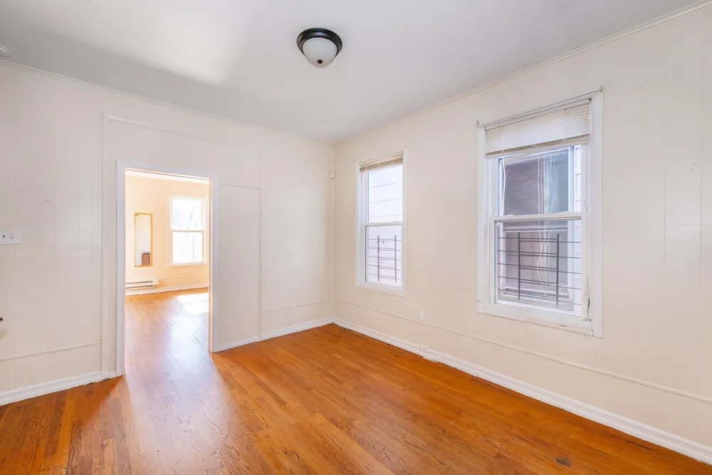 256 Clinton Ave, Jersey City, NJ 07304