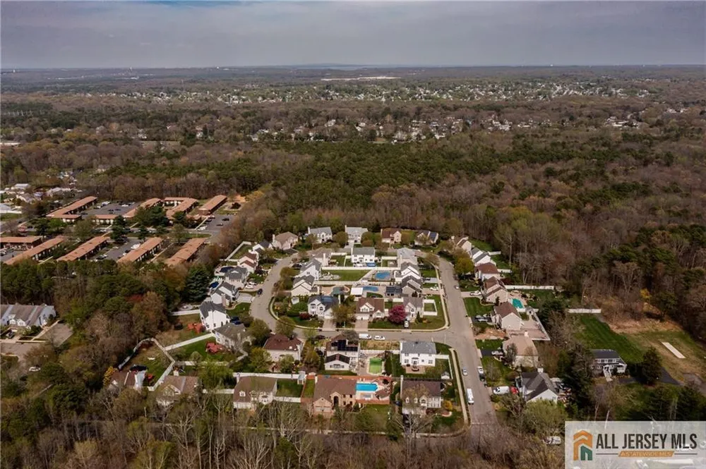 16 South St, Old Bridge, NJ 08857