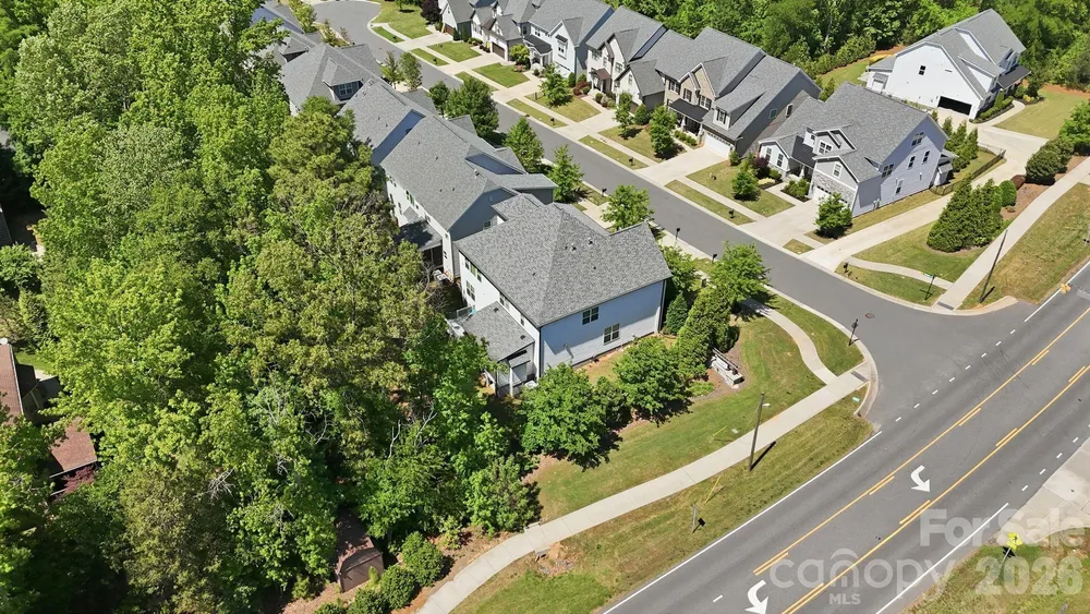 7203 Bellera Ct, Charlotte, NC 28277