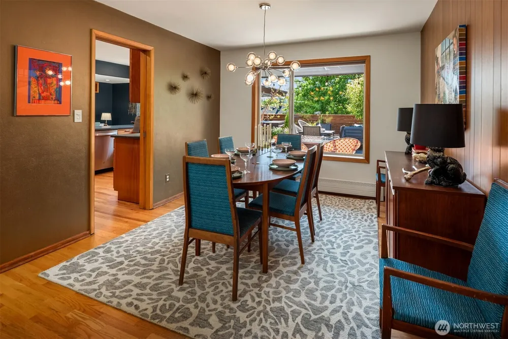 8317 Duncan Ave S, Seattle, WA 98118