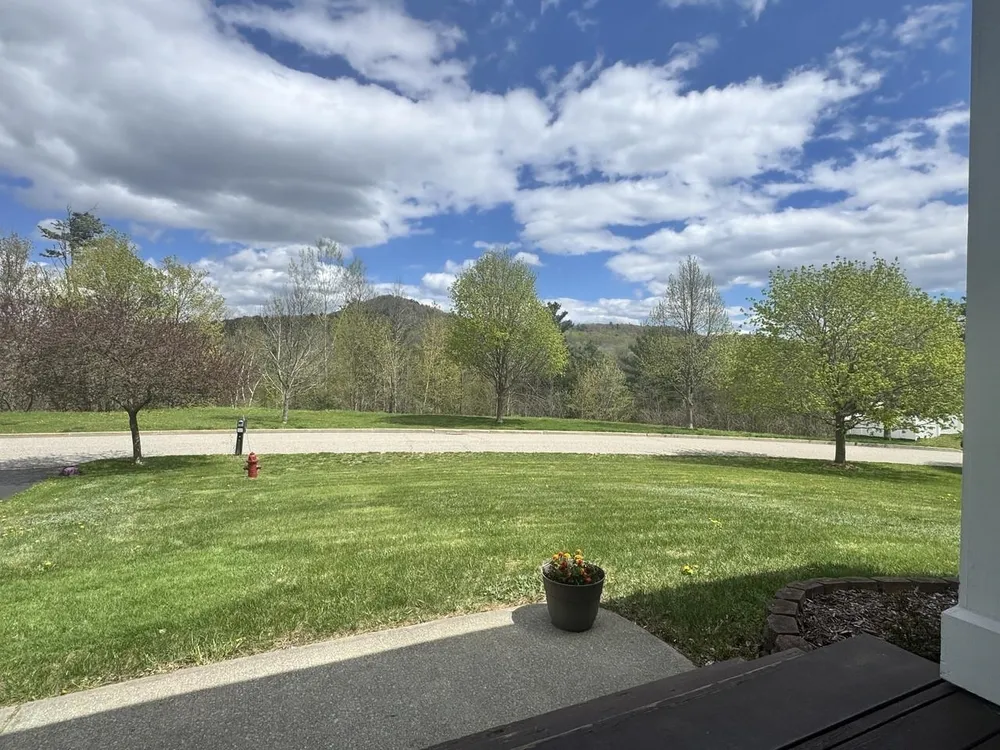 129 Allen Dr, Milton, VT 05468