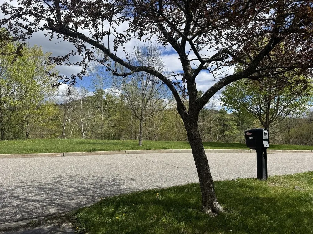 129 Allen Dr, Milton, VT 05468