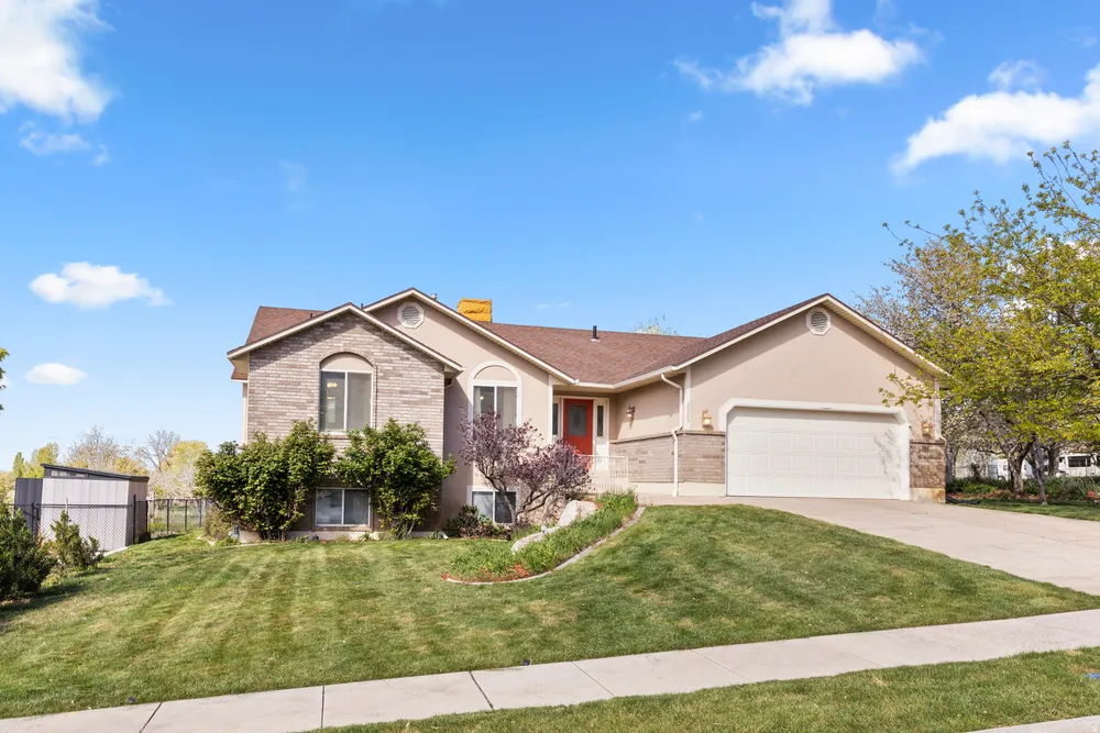 2925 N 850 E, North Ogden, UT 84414