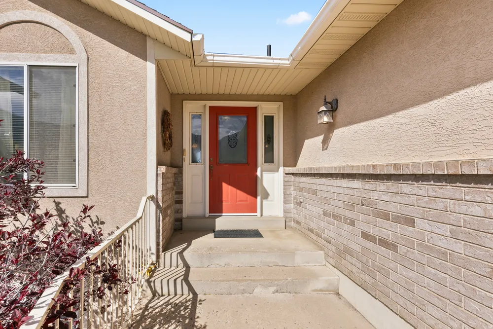 2925 N 850 E, North Ogden, UT 84414
