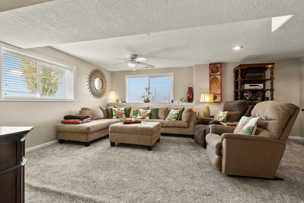 2925 N 850 E, North Ogden, UT 84414