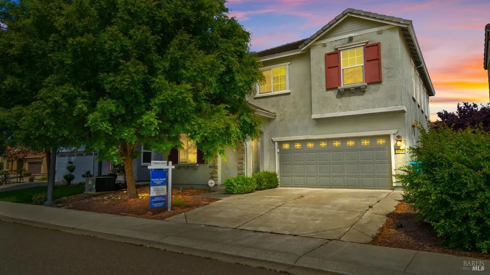 8018 Kenai Ct, Vacaville, CA 95687