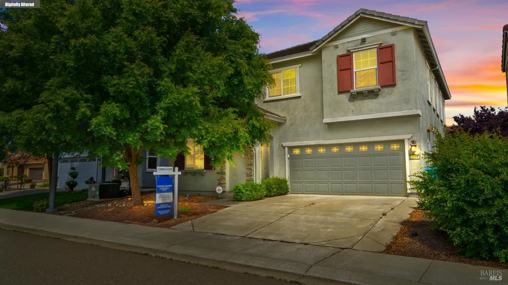 8018 Kenai Ct, Vacaville, CA 95687
