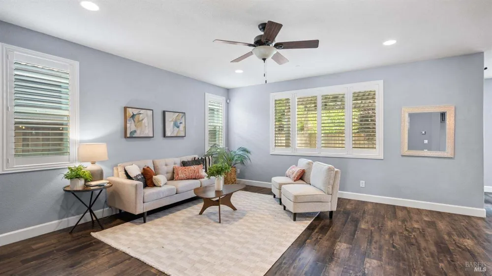 8018 Kenai Ct, Vacaville, CA 95687