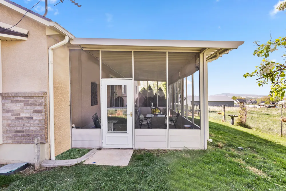 2925 N 850 E, North Ogden, UT 84414