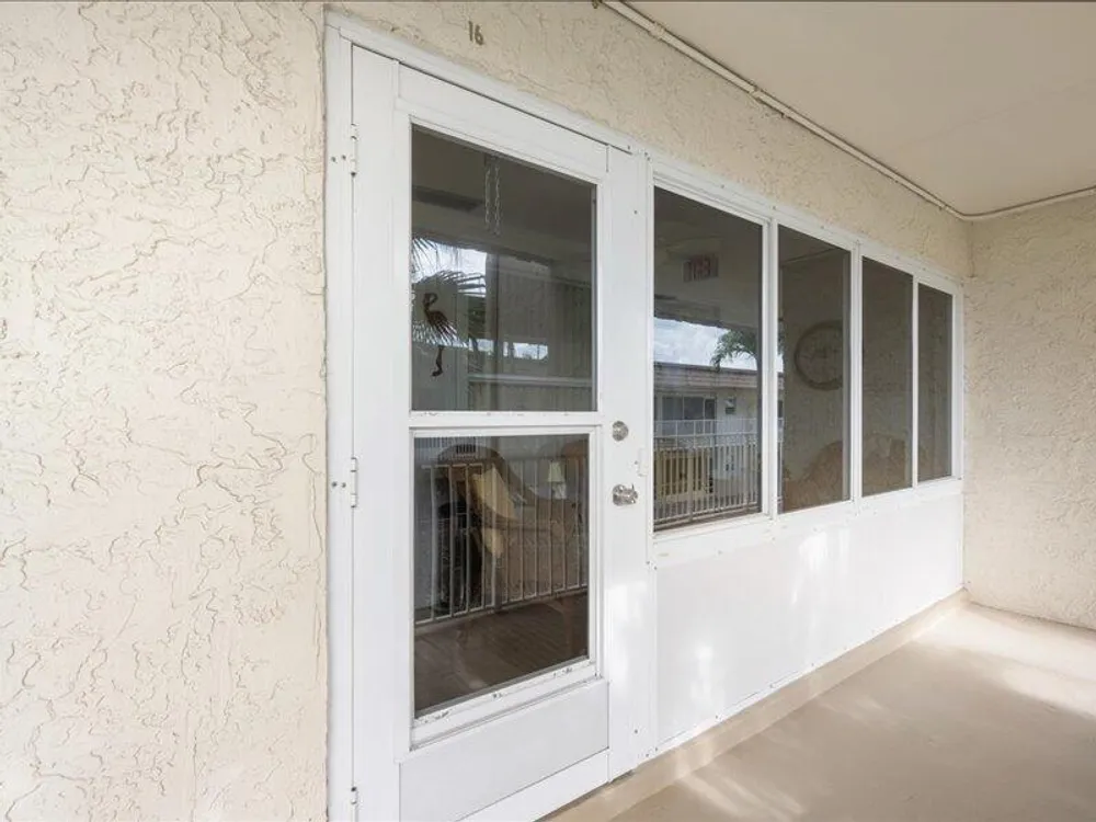 600 Snug Harbor Dr, Boynton Beach, FL 33435-6110