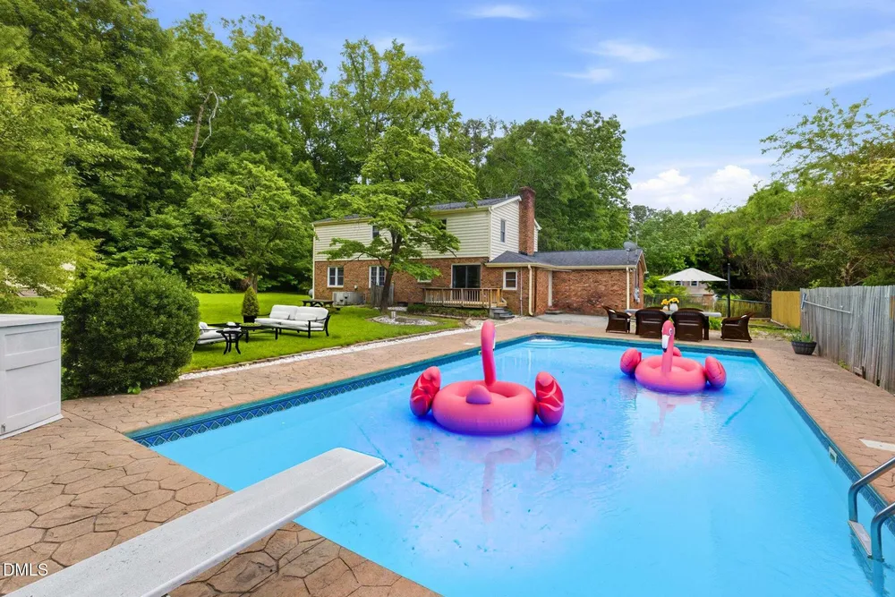 3209 Marie Dr, Raleigh, NC 27604