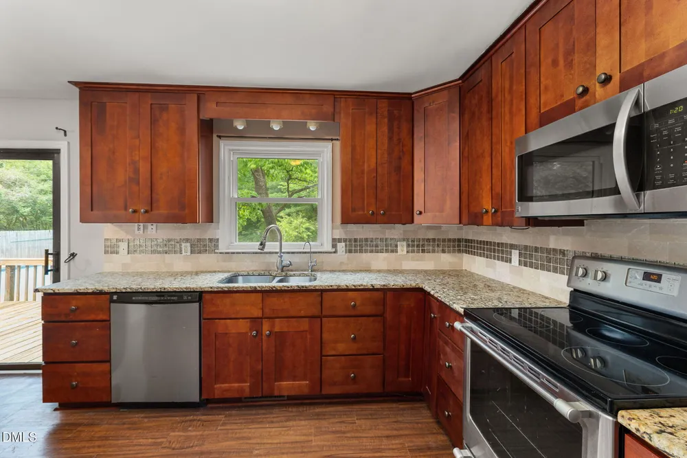 3209 Marie Dr, Raleigh, NC 27604