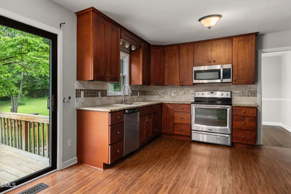 3209 Marie Dr, Raleigh, NC 27604